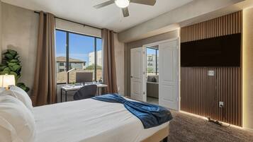 2 bedrooms, iron/ironing board, free WiFi, bed sheets