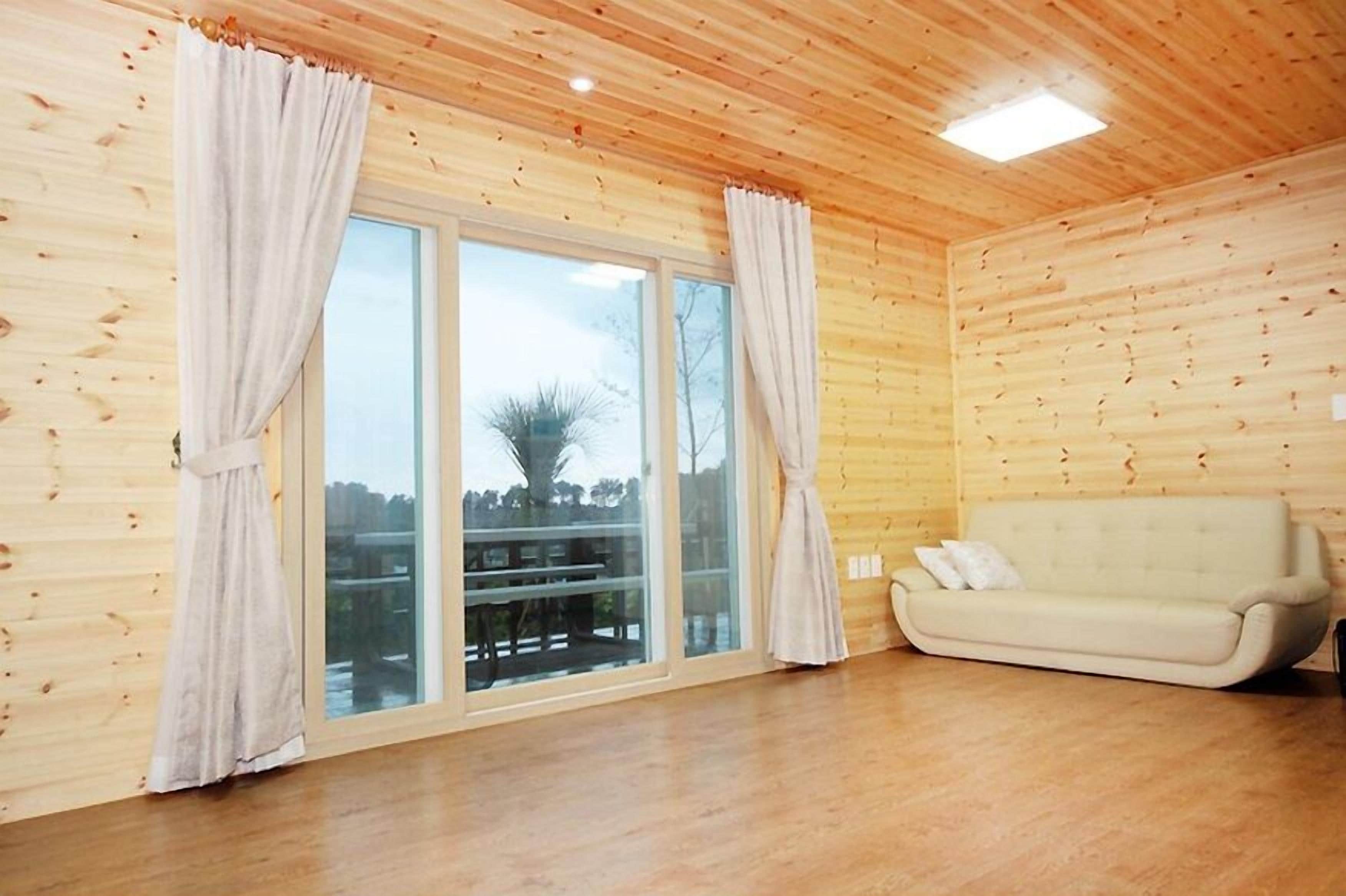 24PY Duplex Room | Living area | 42-inch flat-screen TV with cable channels