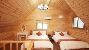 17PY Duplex Twin Room