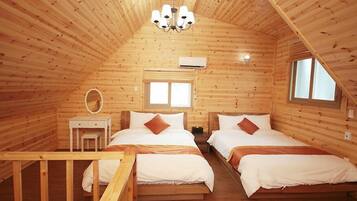 17PY Duplex Twin Room | Kostenloses WLAN
