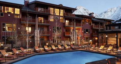 Cozy 1-bedroom lodge in perfect Park City with AC and fitness room