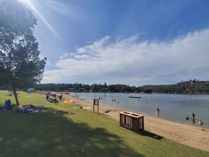 Beach - Pine Mountain Lake Cabin/Yosemite, Sleeps 8+,1Acre (Groveland)