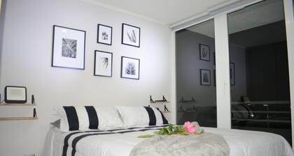 Apartamento 2 dormitorios, cerca de lo mas destacado de la ciudad y aeropuerto