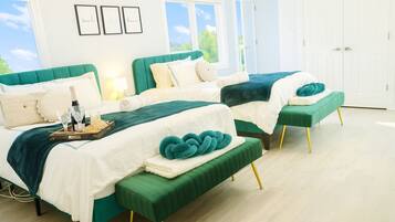 3 bedrooms, desk, free WiFi, bed sheets