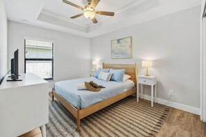 Room - Sun Soaked (Cape Coral)