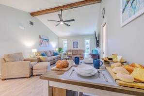 Room - Villa Emerald (Cape Coral)