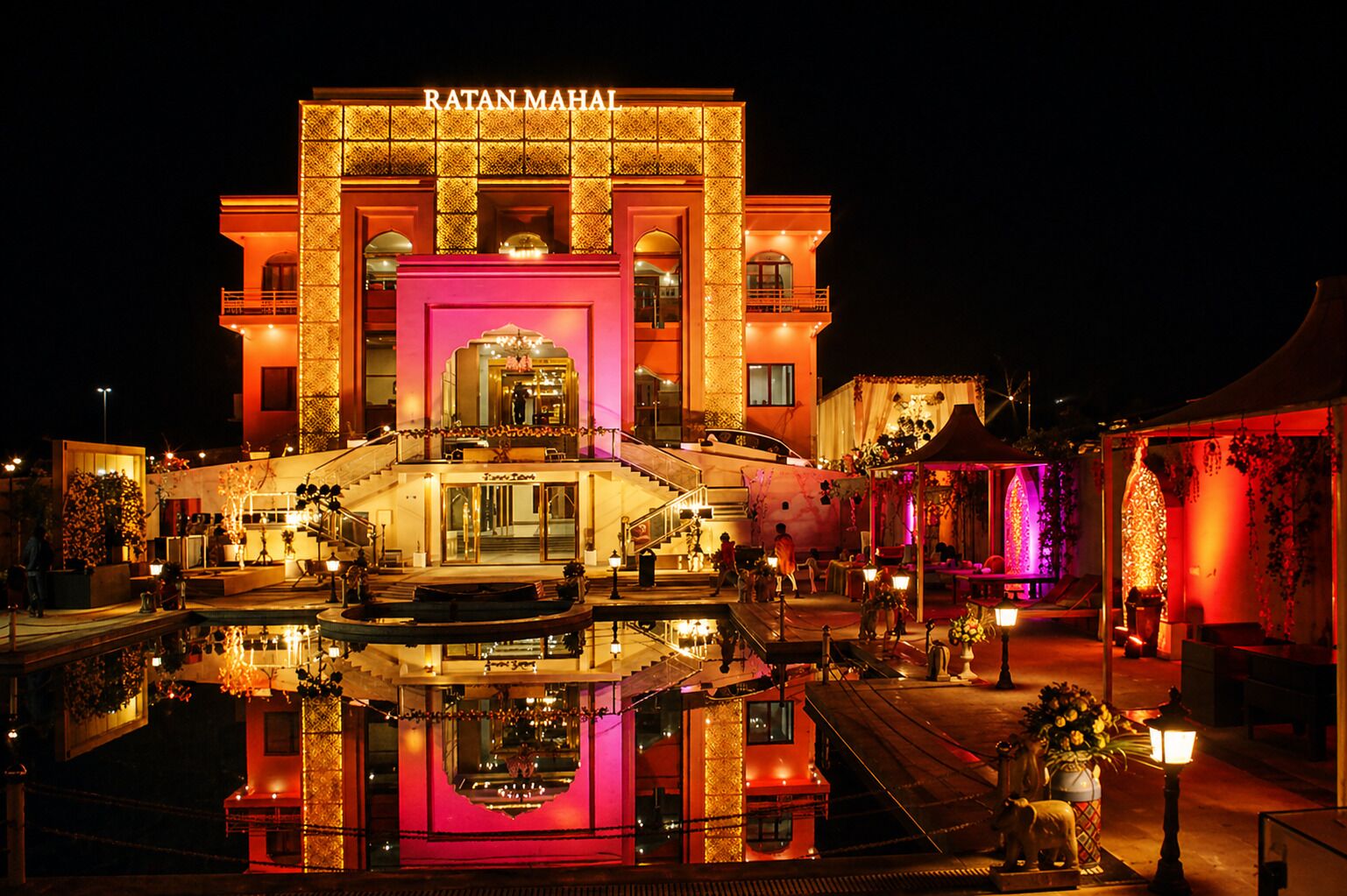 Façana frontal de l'allotjament