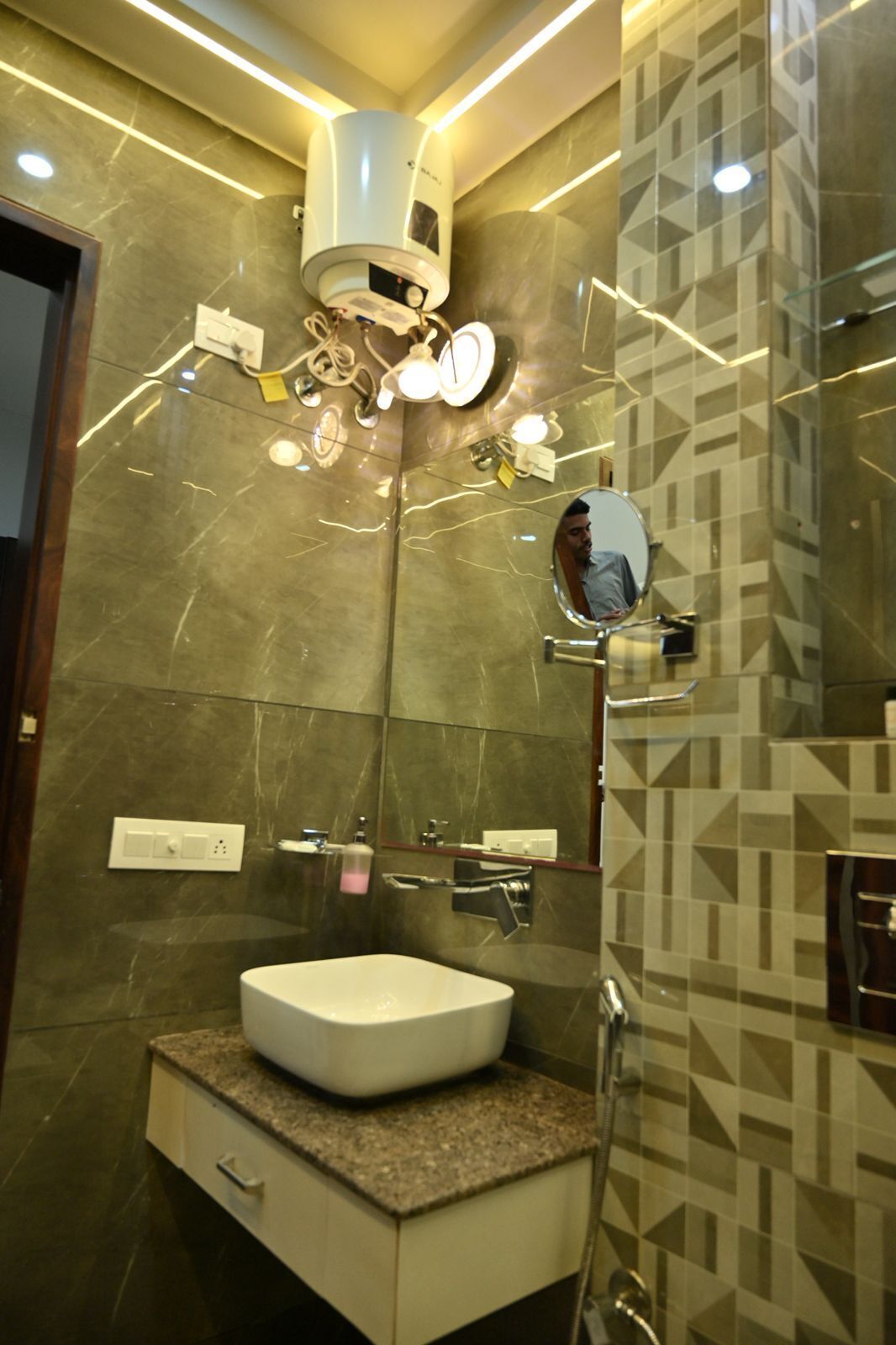 Douche, papier toilette