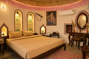 Comfort Room - Hotel Ratan Mahal Palace (Ratangarh)