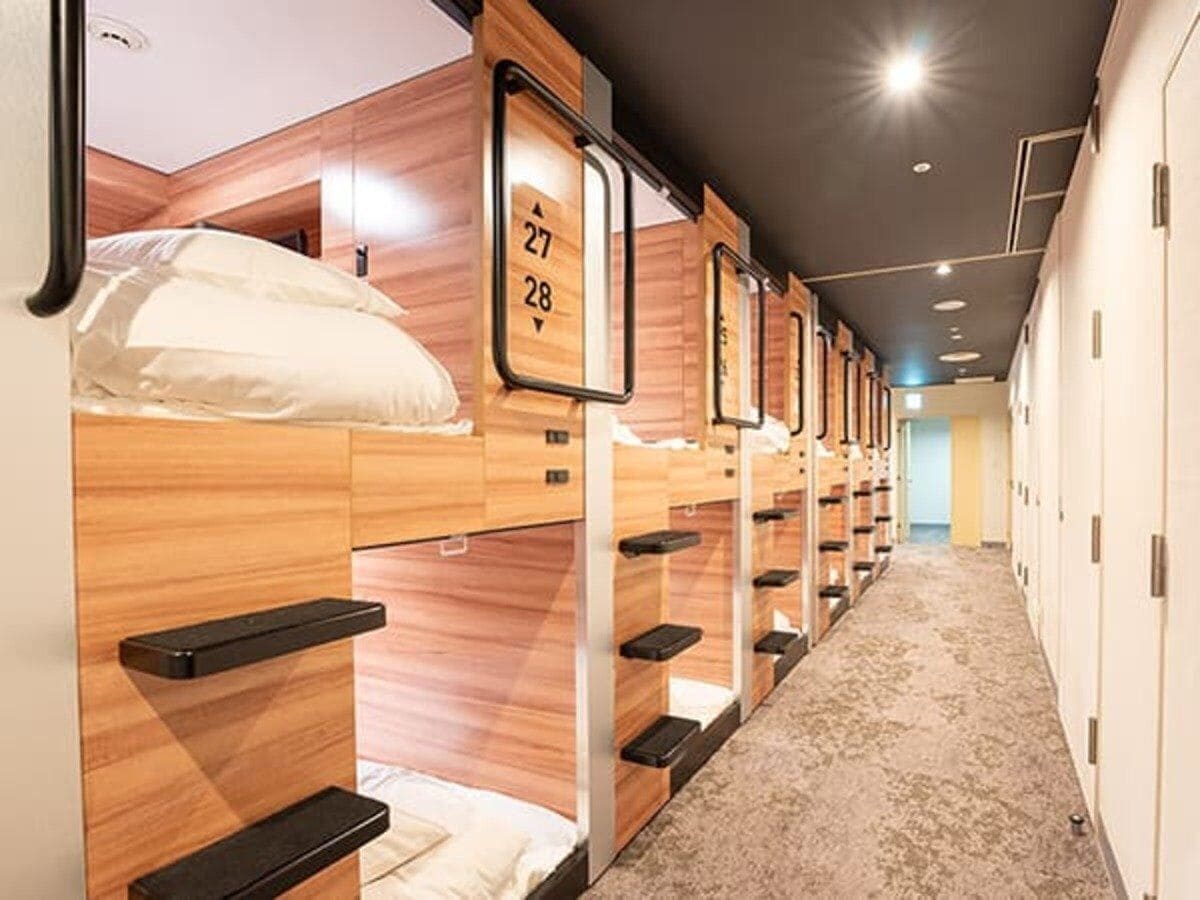 Cabaña básica, no fumadores (Capsule Room, Male) | Wifi gratis