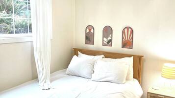 Fer et planche à repasser, Wi-Fi, draps fournis