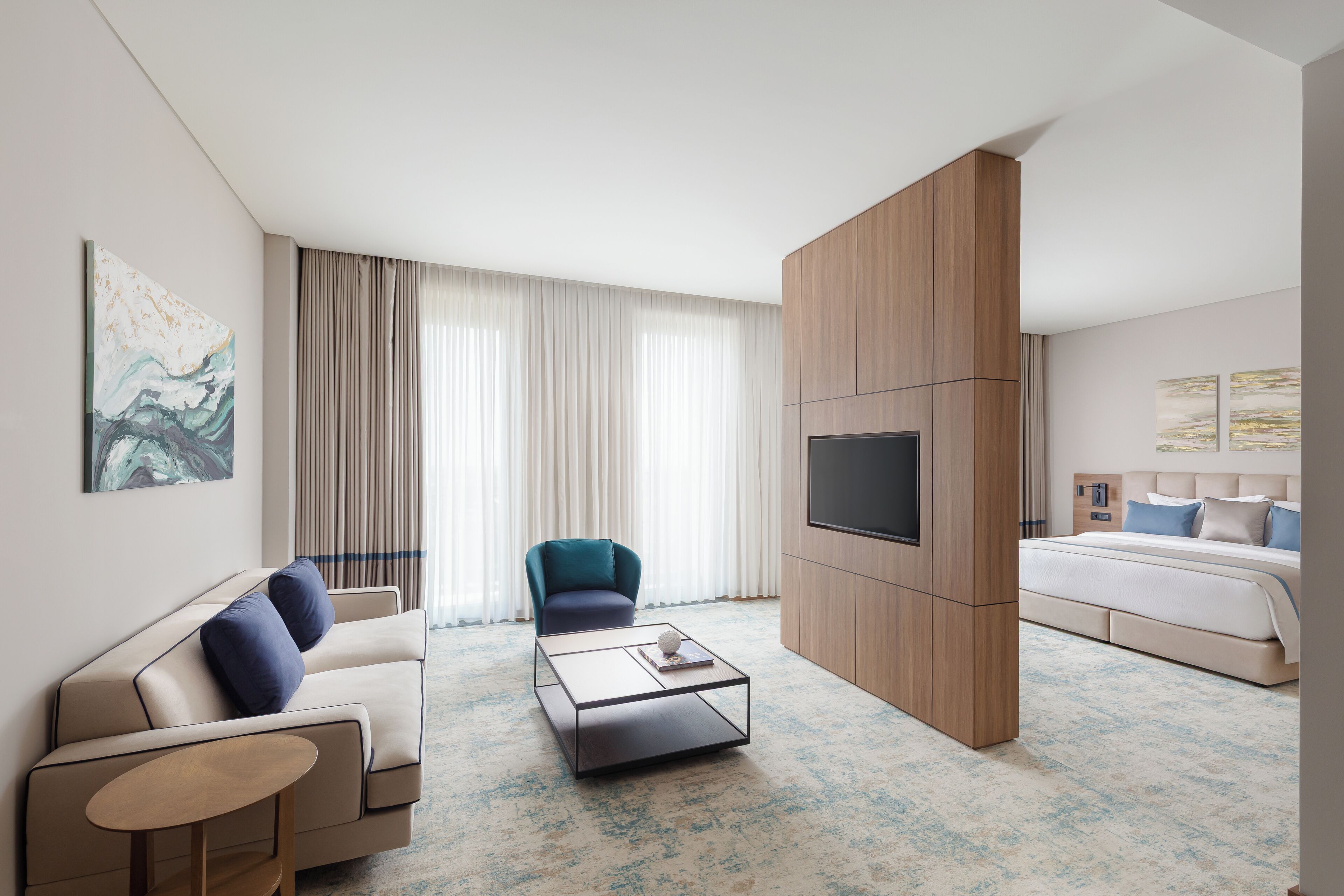 Junior Suite | In-room safe, desk, laptop workspace, free WiFi