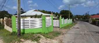 "Villa Rosa Regale " Luxury 3 bedroom with pool.