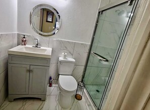 Handdoeken, toiletpapier