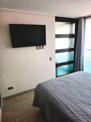 خدمة الإنترنت وملاءات أسرّة