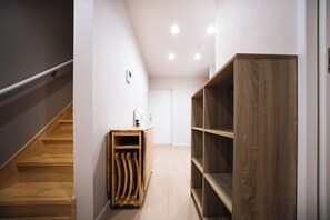 디지털 채널 시청이 가능한 32인치 평면 TV