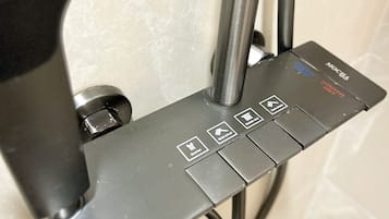 Honeymoon Room, 1 King Bed, Private Bathroom | Hand-held showerhead