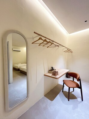 Deluxe Quadruple Room | Interior