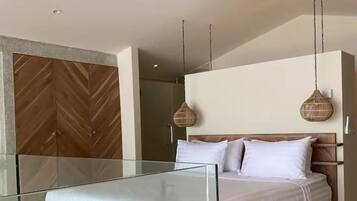 2 chambres, fer et planche à repasser, draps fournis