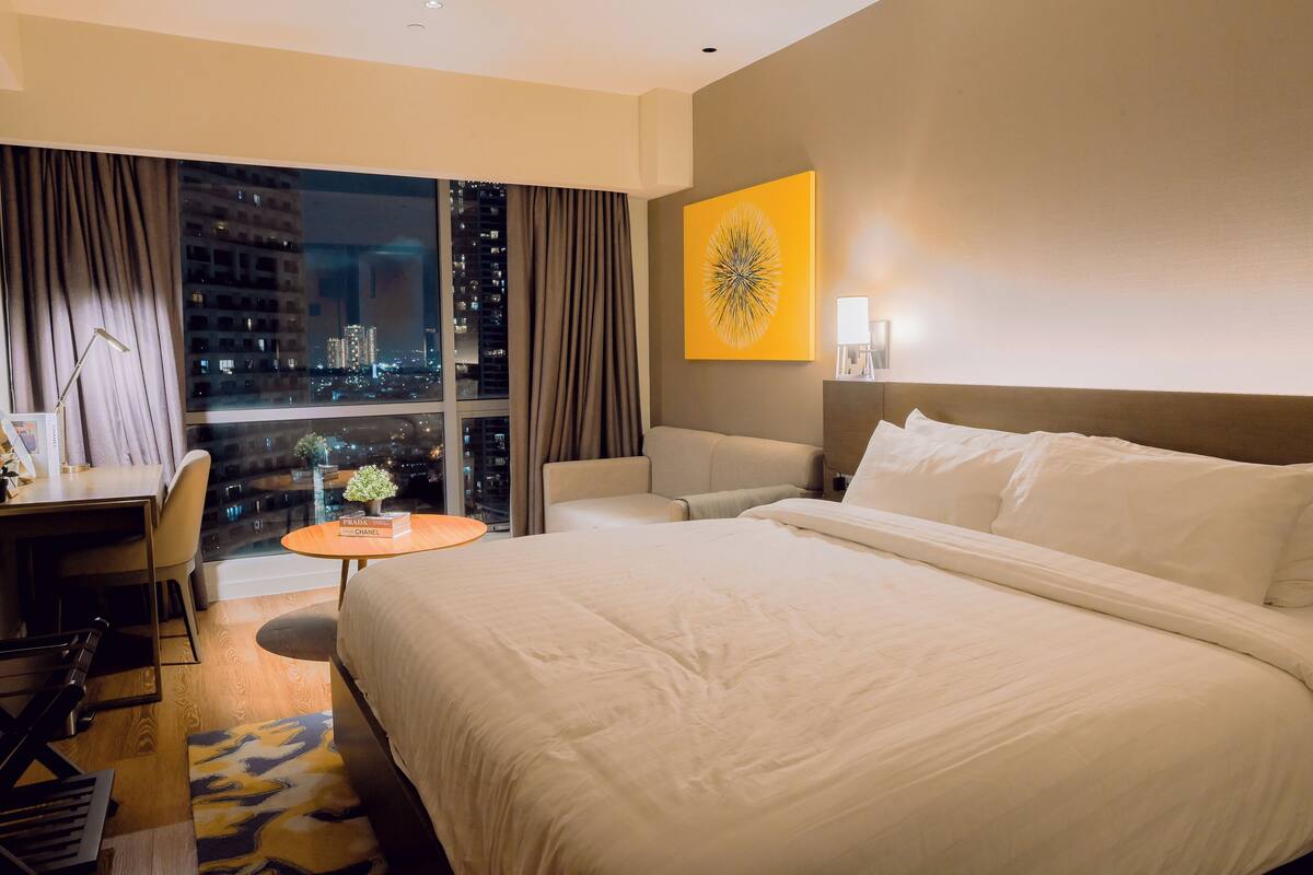 In-room safe, desk, laptop workspace, blackout curtains