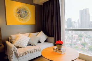 Suite, River View | Living area - Hotel Residences at Acqua (Mandaluyong)