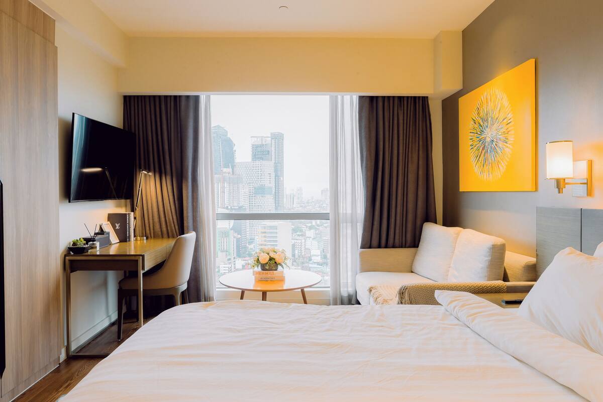 In-room safe, desk, laptop workspace, blackout curtains