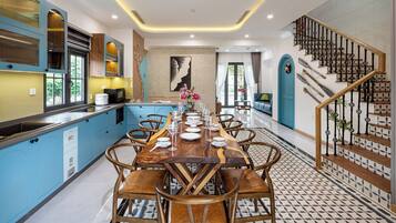 Deluxe Villa, Patio | Living area