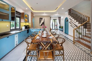 Deluxe Villa, Patio | Living area