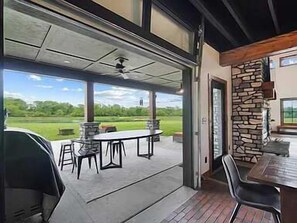 Outdoor dining - The Elysian Retreat S (Granville)