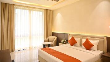 Iron/ironing board, free WiFi