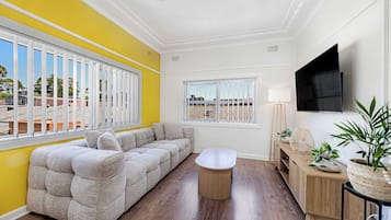 Televisie en een kantoor