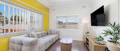 Télévision, espaces bureaux