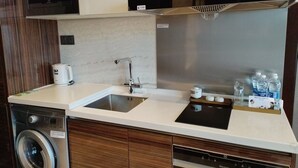 Dapur kecil peribadi