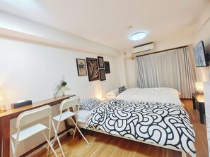 Superior Twin Room, Balcony, City View | Desk, laptop workspace, iron/ironing board, free WiFi - Sidihome 365 Apartment (Osaka)