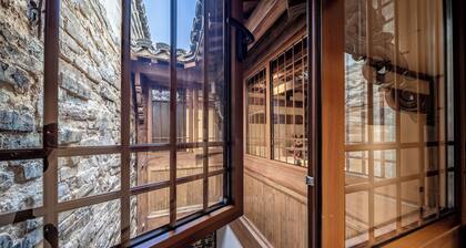 Bajiazhan Yulin Yuchi Homestay