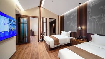 Classic Room, Courtyard View