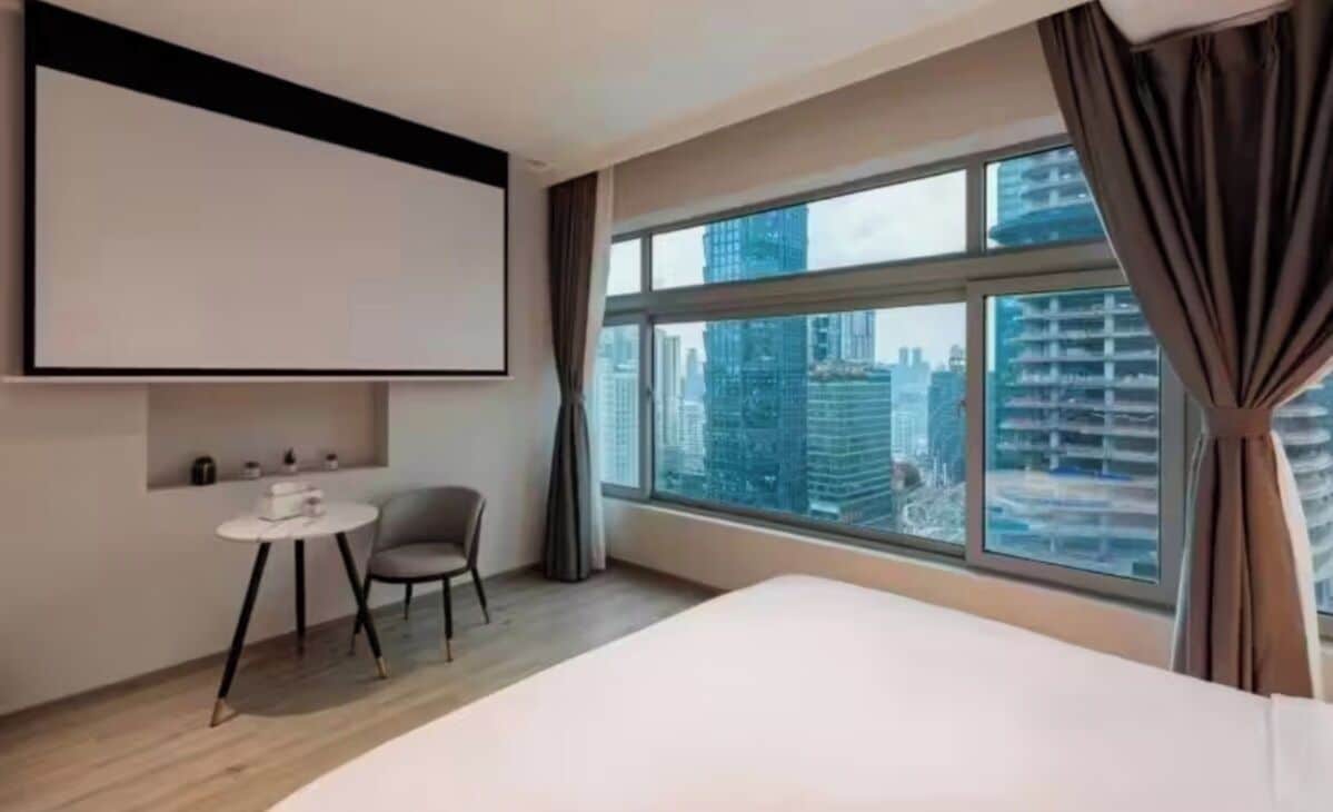 Phòng đôi tiện nghi đơn giản, quang cảnh thành phố | Truy cập Internet không dây miễn phí 