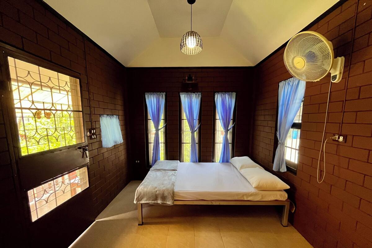 Habitación clásica, vista al jardín, en el área del patio | Wifi gratis