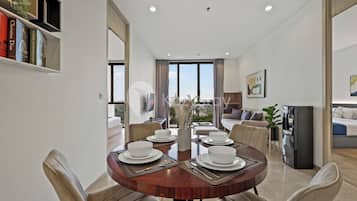 Căn hộ, 2 phòng ngủ, quang cảnh thành phố | Phòng ăn