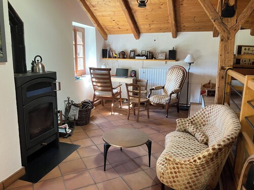 House in the middle of fields with direct access to the Valserine river