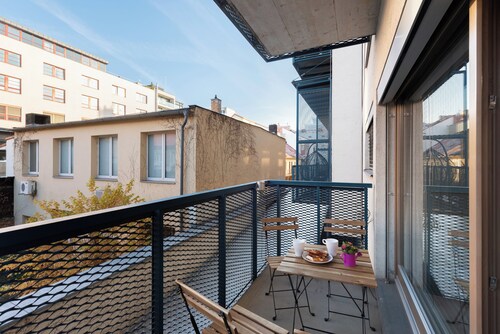 Spacious Loft with 3 Bedrooms