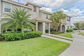 Room - Lovely Family Home - 8 Min to Disney! Stl106 (Osceola County)