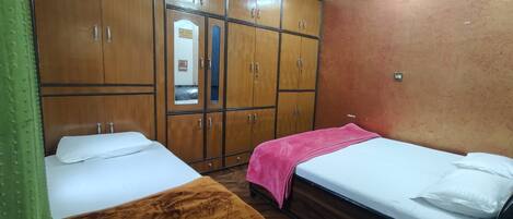 Rollaway beds, free WiFi, bed sheets