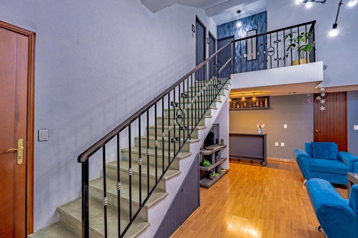 하우스, 침실 4개, 발코니, 정원 전망 | 거실