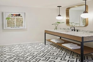 Cribs/infant beds - Kimpton Virgilio Polanco by IHG (Mexico City)