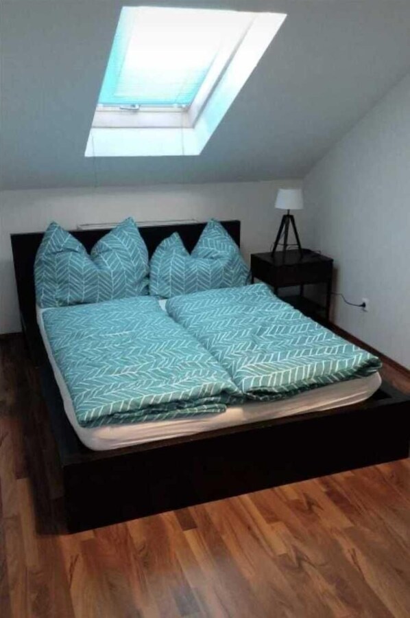 Apartment | Iron/ironing board, free WiFi