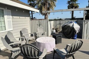 Exterior - Charming 3-Bedroom Farmhouse Retreat w/ Open Deck! (San Joaquin County)