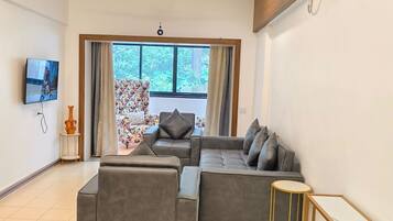 32-inch flat-screen TV with cable channels