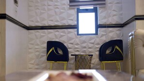 Studio, 1 Bedroom, Smoking, Balcony | Dining - Ft Realty Properties 7 (Accra)