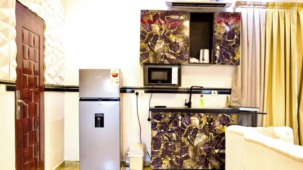 Private kitchen - Ft Realty Properties 7 (Accra)